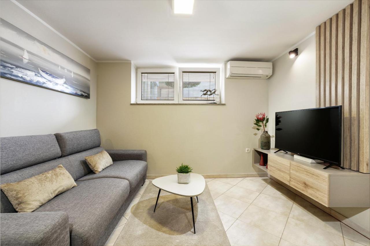 Villa Karla Zara Esterno foto