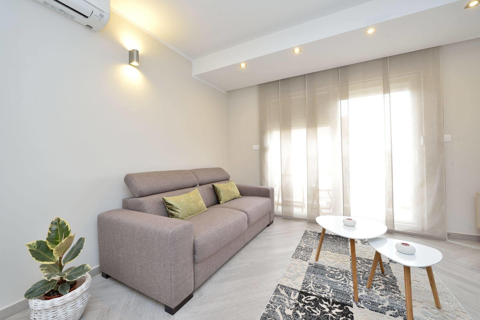 Villa Karla Zara Esterno foto