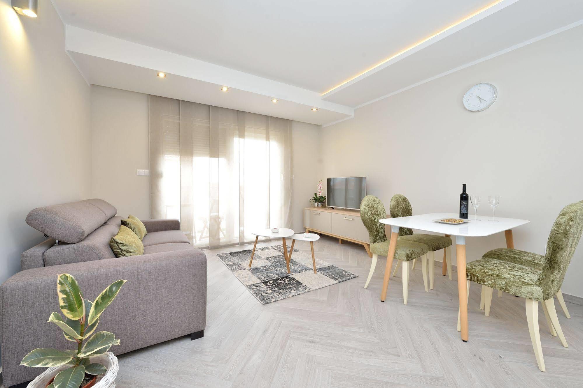 Villa Karla Zara Esterno foto